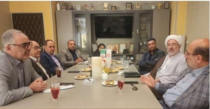 دولت در بخش حاکمیتی به جای کوچک شدن، چابک شود