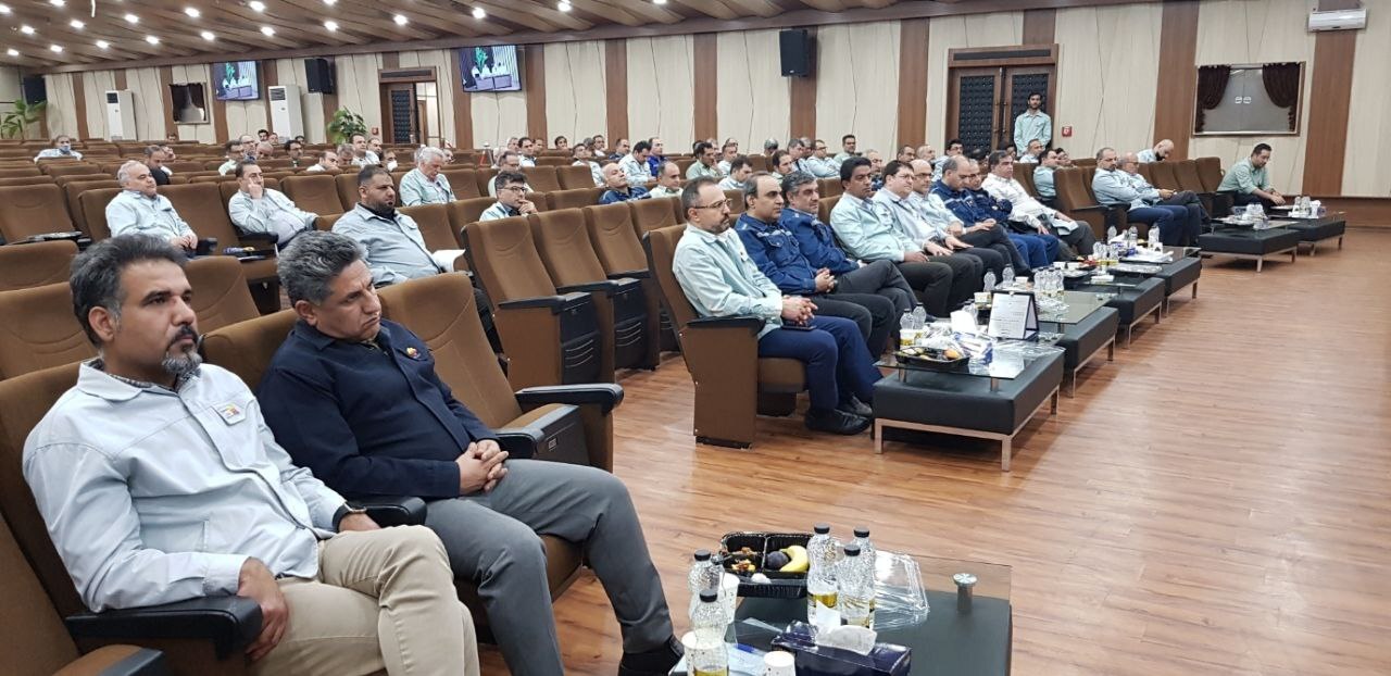 رسیدن به پیشرفت قابل ملاحظه در پروژههای احداث نیروگاه و راهاندازی ورق عریض تا پایان سال جاری رسیدن به پیشرفت قابل ملاحظه در پروژههای احداث نیروگاه و راهاندازی ورق عریض تا پایان سال جاری