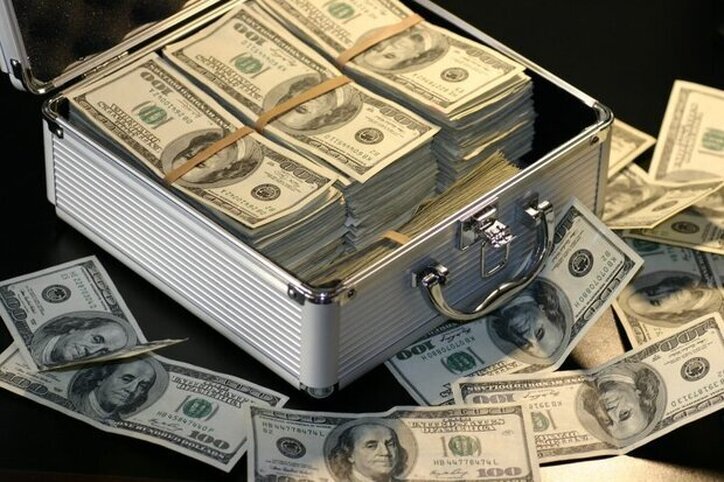 سفر قاره‌ای دلار‌های بلوکه‌شده