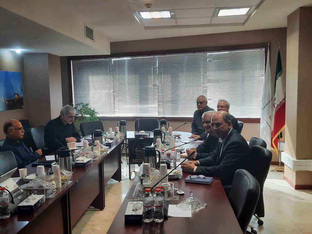 با حضور دکتر پورمند دویست و دوازدهمین جلسه تولید هلدینگ میدکو برگزار شد با حضور دکتر پورمند دویست و دوازدهمین جلسه تولید هلدینگ میدکو برگزار شد