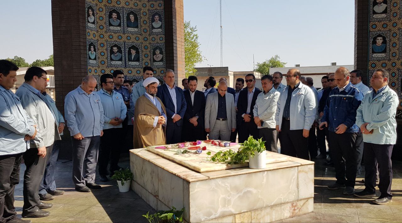 ساختمان کنترل زمان و سردرب ورودی شماره یک شرکت فولاد خوزستان افتتاح شد ساختمان کنترل زمان و سردرب ورودی شماره یک شرکت فولاد خوزستان افتتاح شد