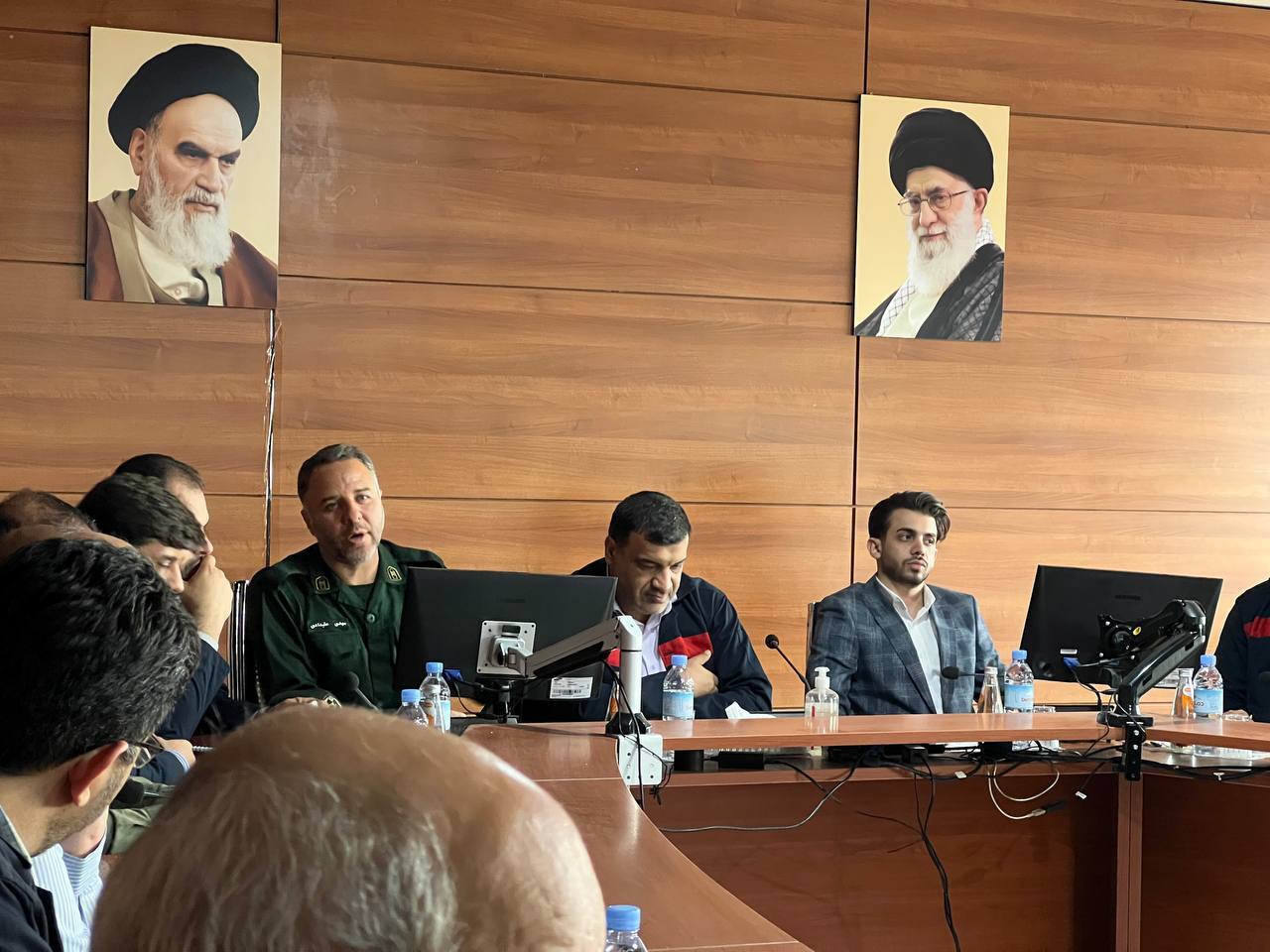 مراسم تکریم و معارفه فرمانده پایگاه بسیج فولاد اکسین خوزستان/ مهندس محمدی: ضرورت ترویج تفکر و فرهنگ بسیجی/ رشد تولید فولاد اکسین با تفکر بسیجی و انقلابی و روحیه جهادی حاصل شد مراسم تکریم و معارفه فرمانده پایگاه بسیج فولاد اکسین خوزستان/ مهندس محمدی: ضرورت ترویج تفکر و فرهنگ بسیجی/ رشد تولید فولاد اکسین با تفکر بسیجی و انقلابی و روحیه جهادی حاصل شد