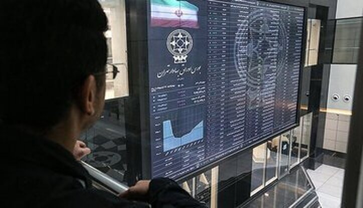 بورس‌باز‌های پایتخت همچنان صدرنشین