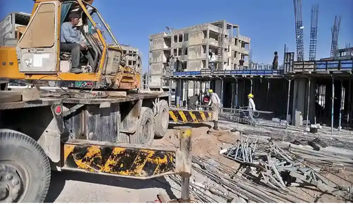 متقاضیان واجد شرایط برای ساخت مسکن زمین دریافت می‌کنند