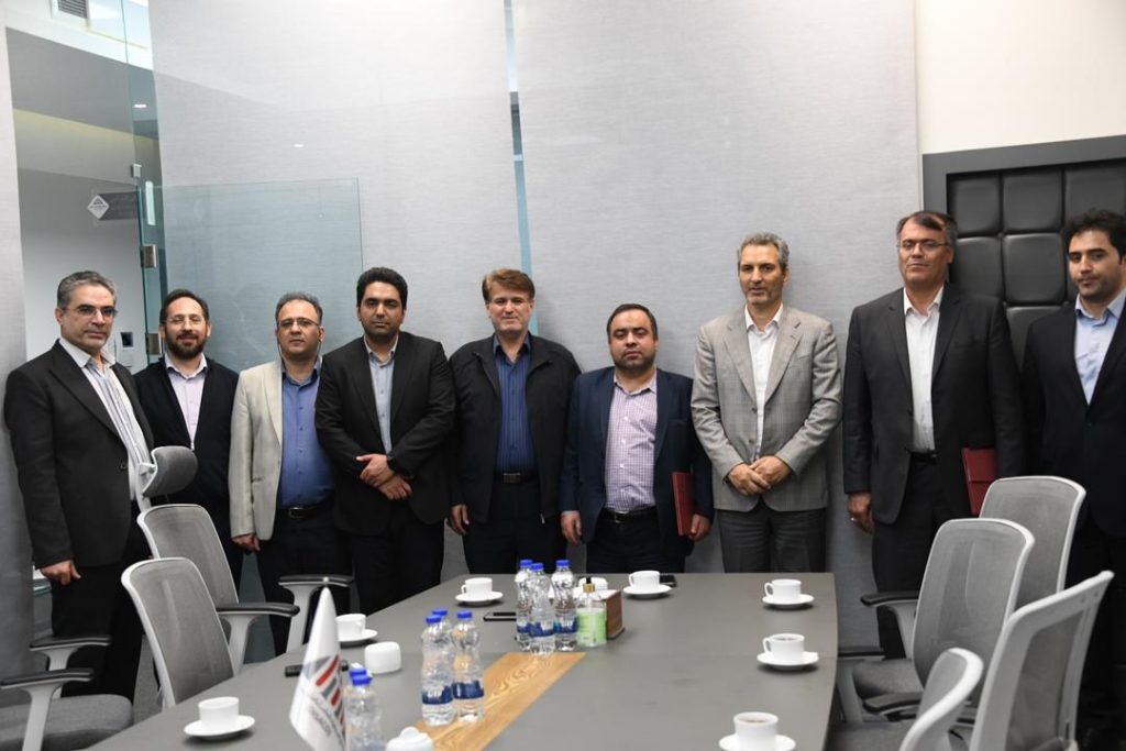 عزیزمحمدی مدیرعامل مجتمع الماس آرتاویل شد عزیزمحمدی مدیرعامل مجتمع الماس آرتاویل شد