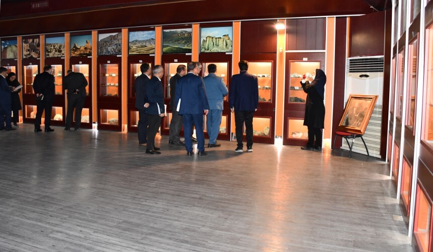 آغاز طرح تحول زمینشناسی و اکتشاف معدنی در استان یزد از آبان ۱۴۰۲ آغاز طرح تحول زمینشناسی و اکتشاف معدنی در استان یزد از آبان ۱۴۰۲