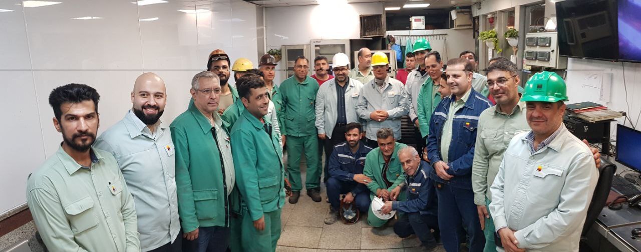 بازدید مدیرعامل فولاد خوزستان و هیات همراه از بخش فولادسازی بازدید مدیرعامل فولاد خوزستان و هیات همراه از بخش فولادسازی