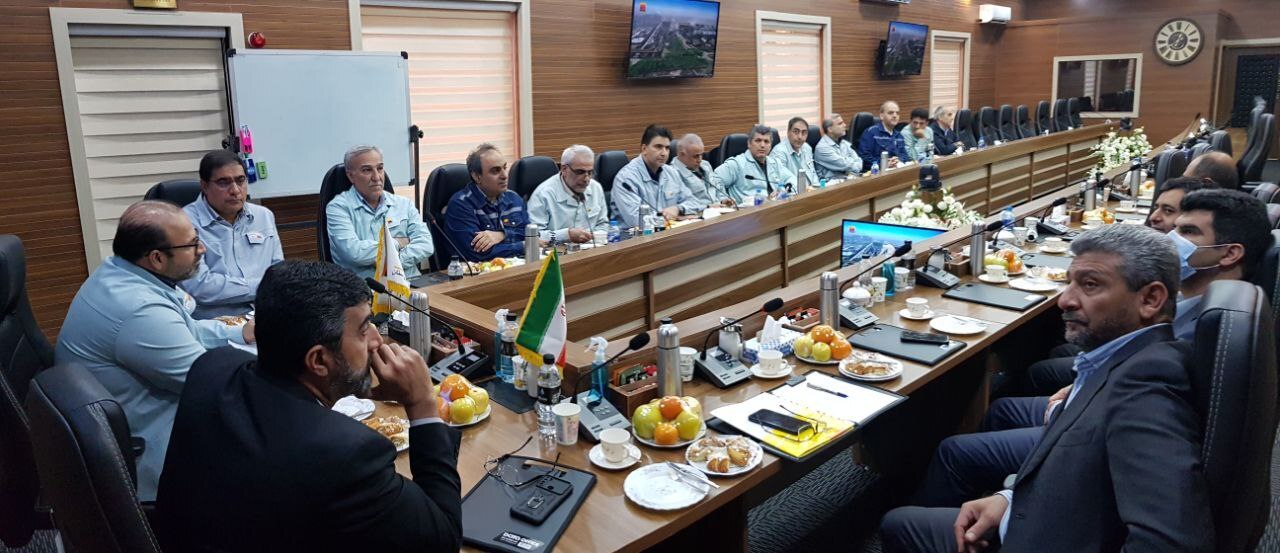 نشست مدیرعامل شرکت گاز استان با مدیرعامل فولاد خوزستان نشست مدیرعامل شرکت گاز استان با مدیرعامل فولاد خوزستان