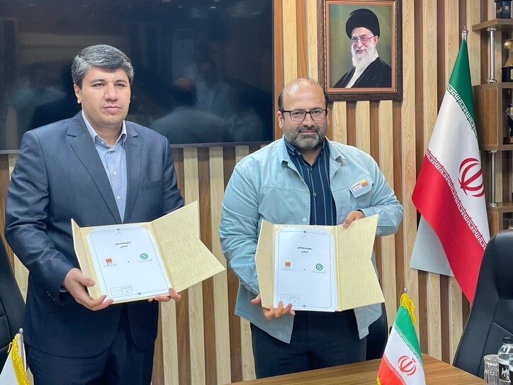 امضای تفاهم‌نامه تعاملات بانکی فی‌مابین شرکت فولاد خوزستان و بانک توسعه صادرات
