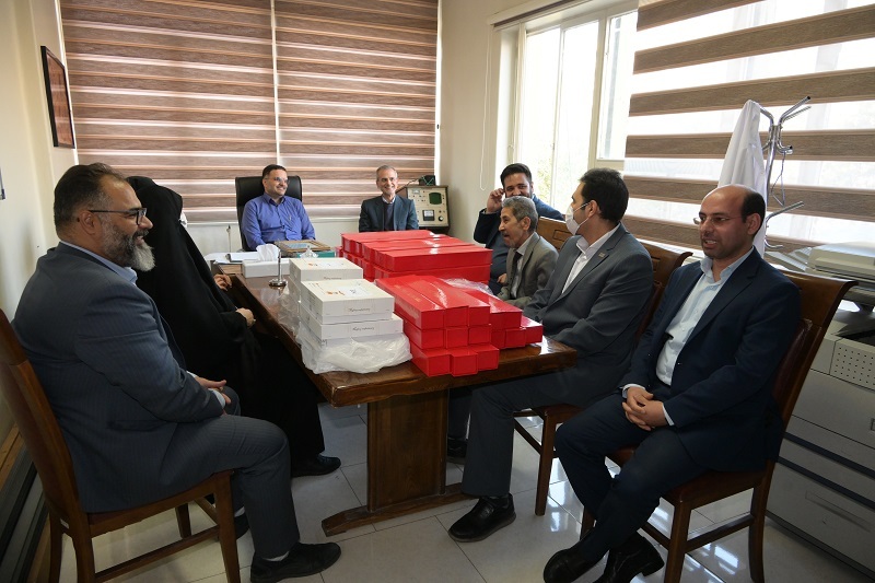 تکریم کادر درمان بیمارستان البرز و درمانگاه فولاد توسط کارکنان ایمیدرو تکریم کادر درمان بیمارستان البرز و درمانگاه فولاد توسط کارکنان ایمیدرو