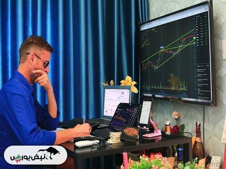 چرا بورس ریخت؟ | سازمان بورس چه کاری می‌تواند انجام دهد؟