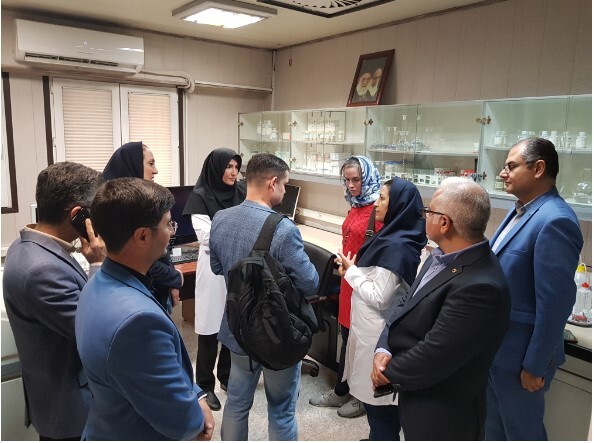 بازدید کارشناسان شرکت روسی Rosgeo از مرکز پژوهشهای کاربردی علوم زمین البرز بازدید کارشناسان شرکت روسی Rosgeo از مرکز پژوهشهای کاربردی علوم زمین البرز