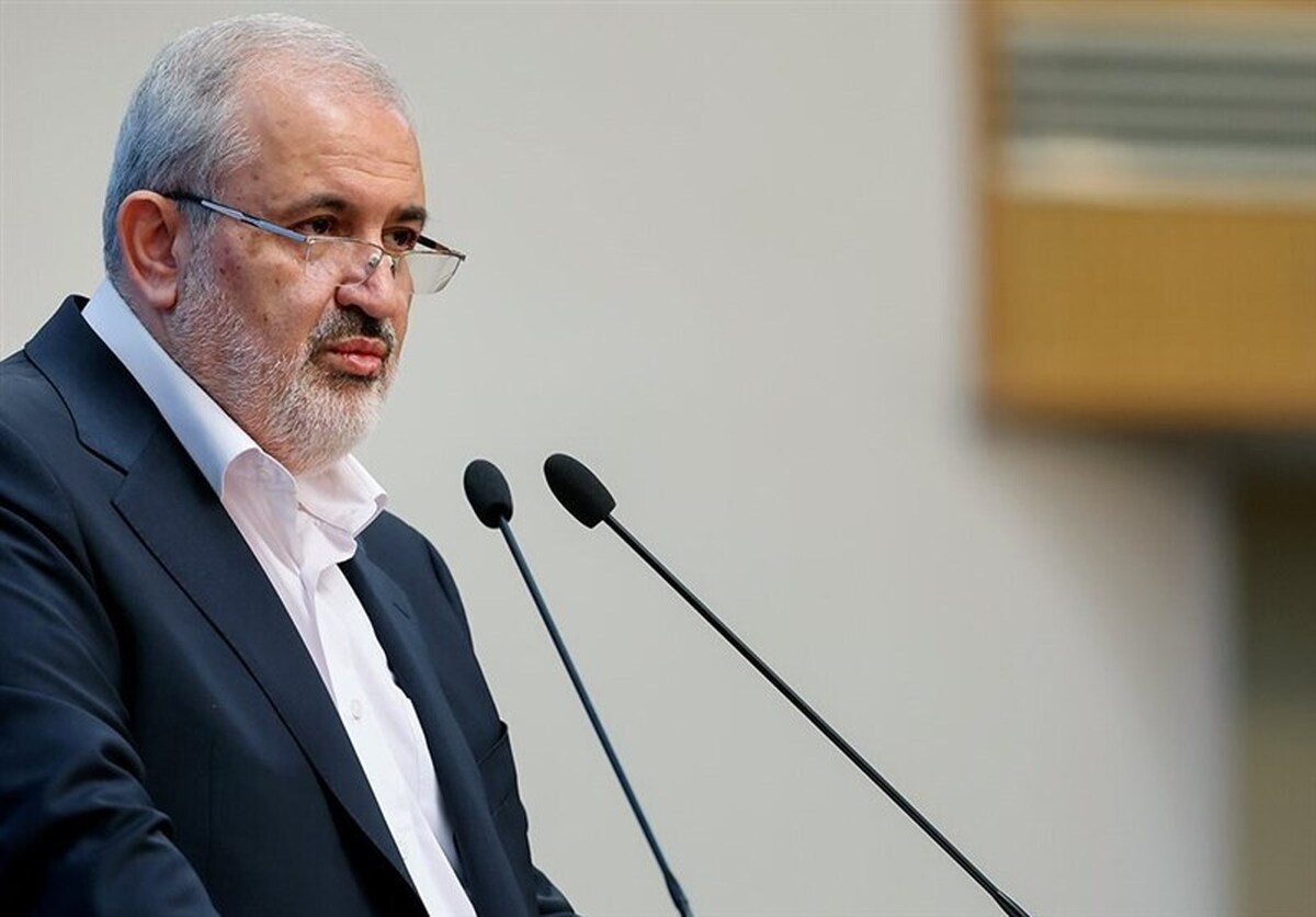 باید متناسب با اقلیم کشور خودمان خودروی برقی تولید کنیم
