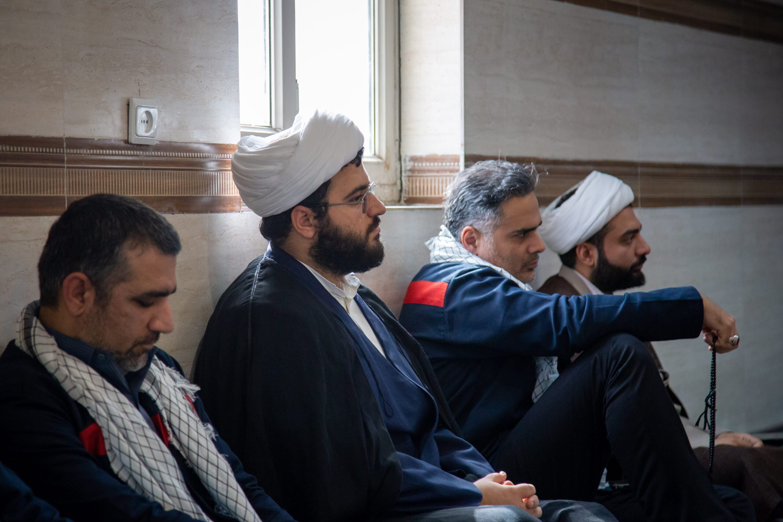 برگزاری نشست بصیرتی و روشنگری در فولاد اکسین خوزستان/حجت الاسلام حاجتی: مردم ایران بصیر و هوشیار هستند/داشتن بصیرت باید با شجاعت همراه باشد برگزاری نشست بصیرتی و روشنگری در فولاد اکسین خوزستان/حجت الاسلام حاجتی: مردم ایران بصیر و هوشیار هستند/داشتن بصیرت باید با شجاعت همراه باشد