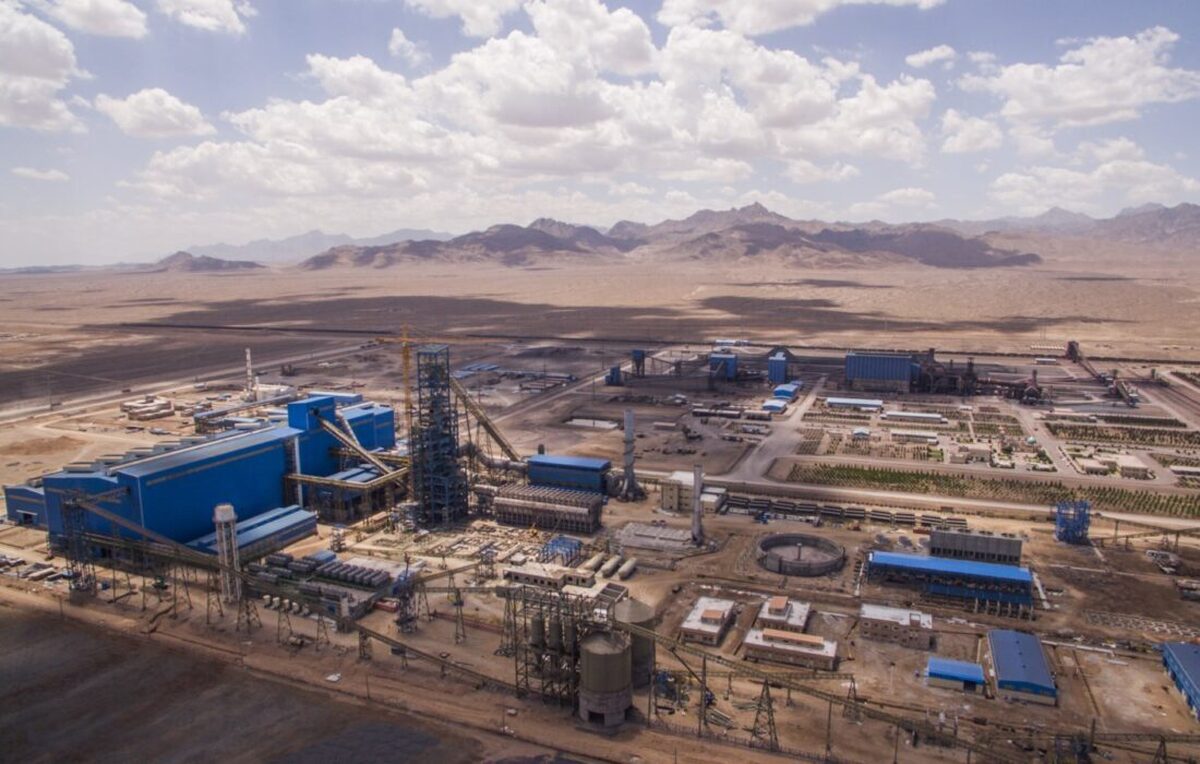 پاییز طلایی ۱۴۰۲ در شرکت آهن و فولاد ارفع