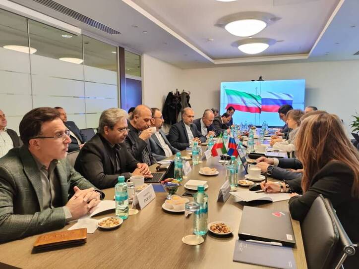برگزاری نشست هیات تجاری خراسان‌رضوی با مسوولان مرکز توسعه صادرات روسیه