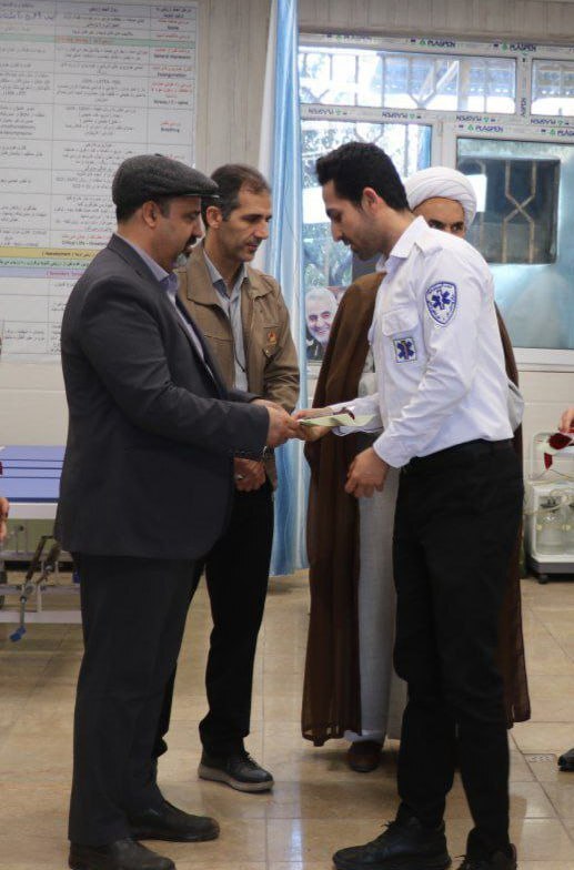 بازدید از واحد بهداشت شرکت آلومینای ایران بازدید از واحد بهداشت شرکت آلومینای ایران