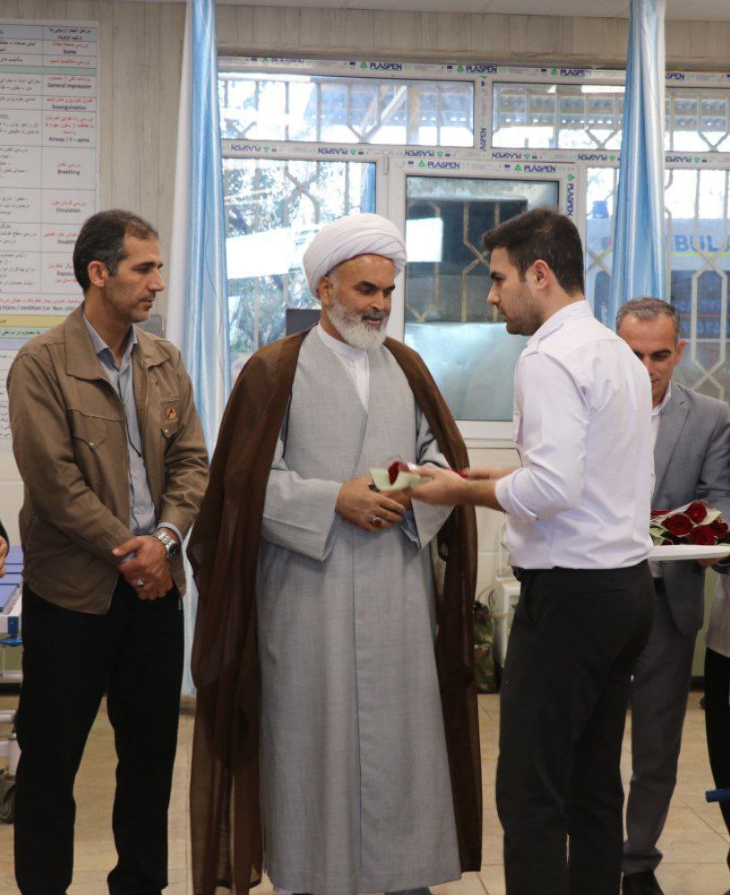 بازدید از واحد بهداشت شرکت آلومینای ایران بازدید از واحد بهداشت شرکت آلومینای ایران