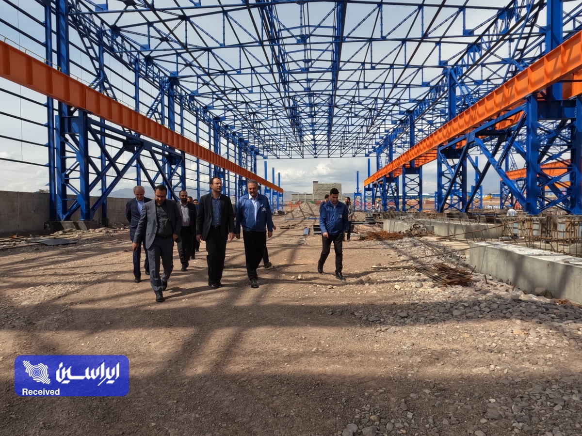 بازدید معاون سرمایهگذاری و امور شرکتهای فولاد مبارکه از شرکت صنایع آتیه لوله پارتاک بازدید معاون سرمایهگذاری و امور شرکتهای فولاد مبارکه از شرکت صنایع آتیه لوله پارتاک