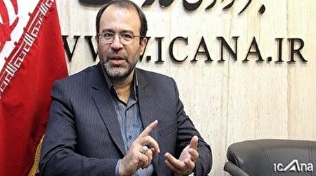 راهکار‌های عملی در راستای تحقق شعار سال با حضور وزیر اقتصاد مورد بررسی قرار گرفت