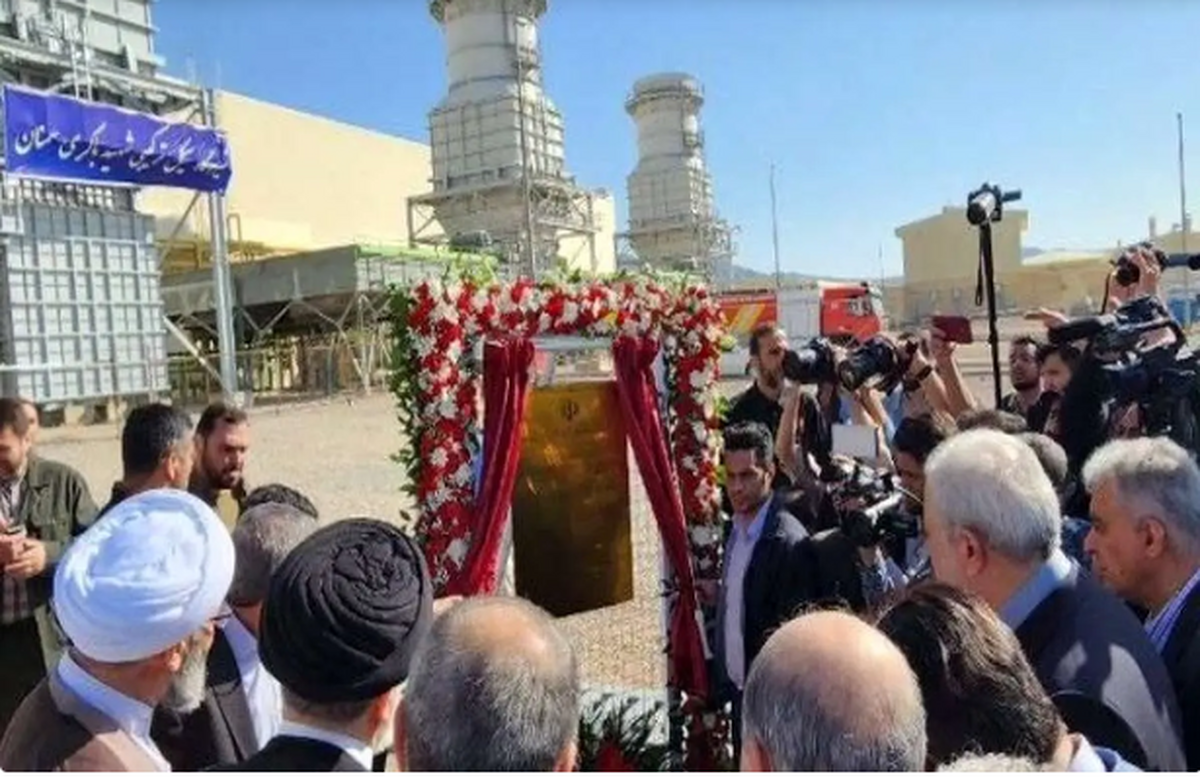 بهره‌برداری از طرح توسعه نیروگاه برق سمنان با حضور رییس‌جمهور
