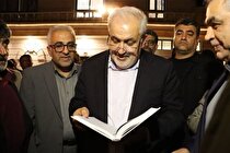 رونمایی از ماشین خودران دامپتراک تولیدی یک شرکت دانش‌بنیان در سمنان