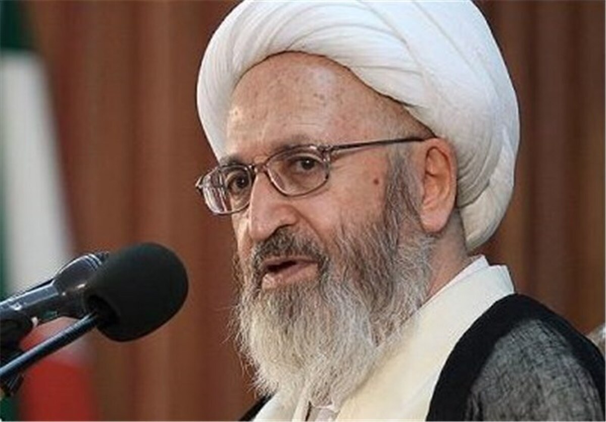 منابع مادی مثل نفت صرف هزینه‌های جاری نشود