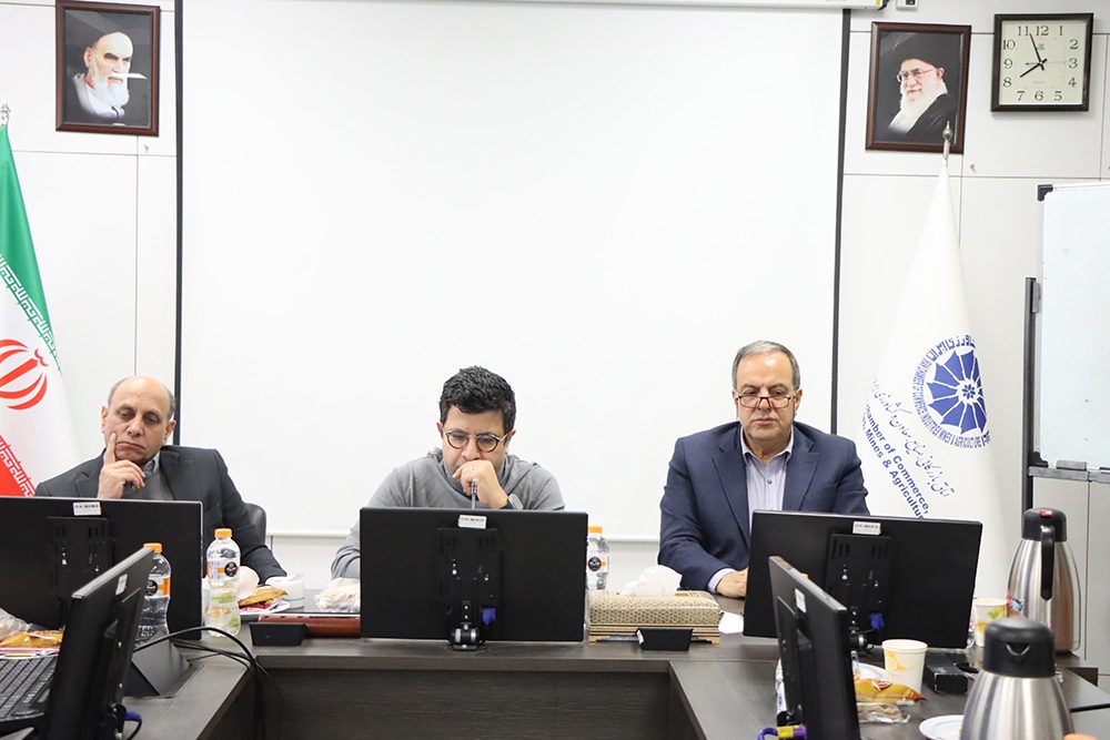 صنایع، قربانیان ناترازی انرژی | یک روز خاموشی، ۹۲۱۸ میلیارد تومان به بخش صنعت خسارت میزند صنایع، قربانیان ناترازی انرژی | یک روز خاموشی، ۹۲۱۸ میلیارد تومان به بخش صنعت خسارت میزند