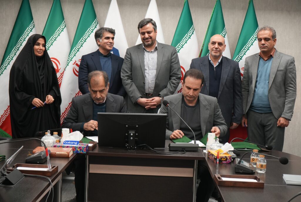 همکاری راهبردی صدر فردا و پشم شیشه ایران به منظور توسعه فناوریهای نوین همکاری راهبردی صدر فردا و پشم شیشه ایران به منظور توسعه فناوریهای نوین