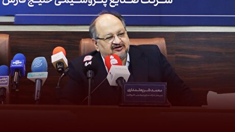 آینده نگری صنعت پتروشیمی از مسائل مهم است