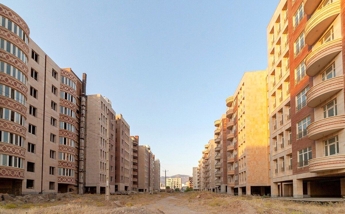 مسکن فقرا برای ثروتمندان/ آیا شورای عالی مسکن در جلسه دوشنبه «سیاست درست» برای تامین مسکن «اقشار هدف» را تعیین می‌کند؟/ حقایق ضدحمایتی مسکن حمایتی