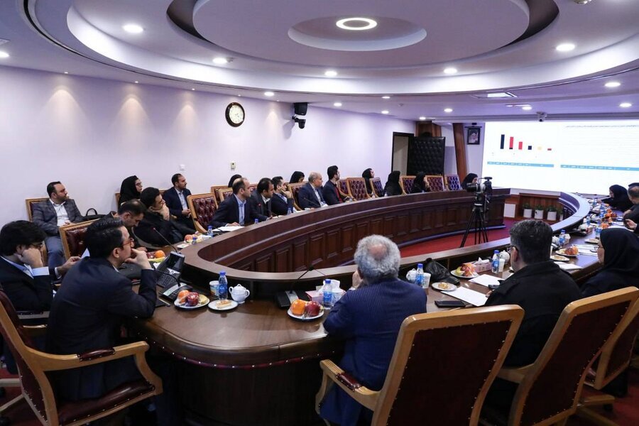 بررسی چالشهای «صنعت پالایشگاهی» در بیست و هشتمین میز صنعت بررسی چالشهای «صنعت پالایشگاهی» در بیست و هشتمین میز صنعت