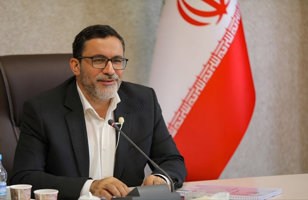 هیچ خودروی کارکرده‌ای وارد کشور نشده است/ دولت آیین‌نامه مربوط به خودرو‌های کارکرده را اجرا کند