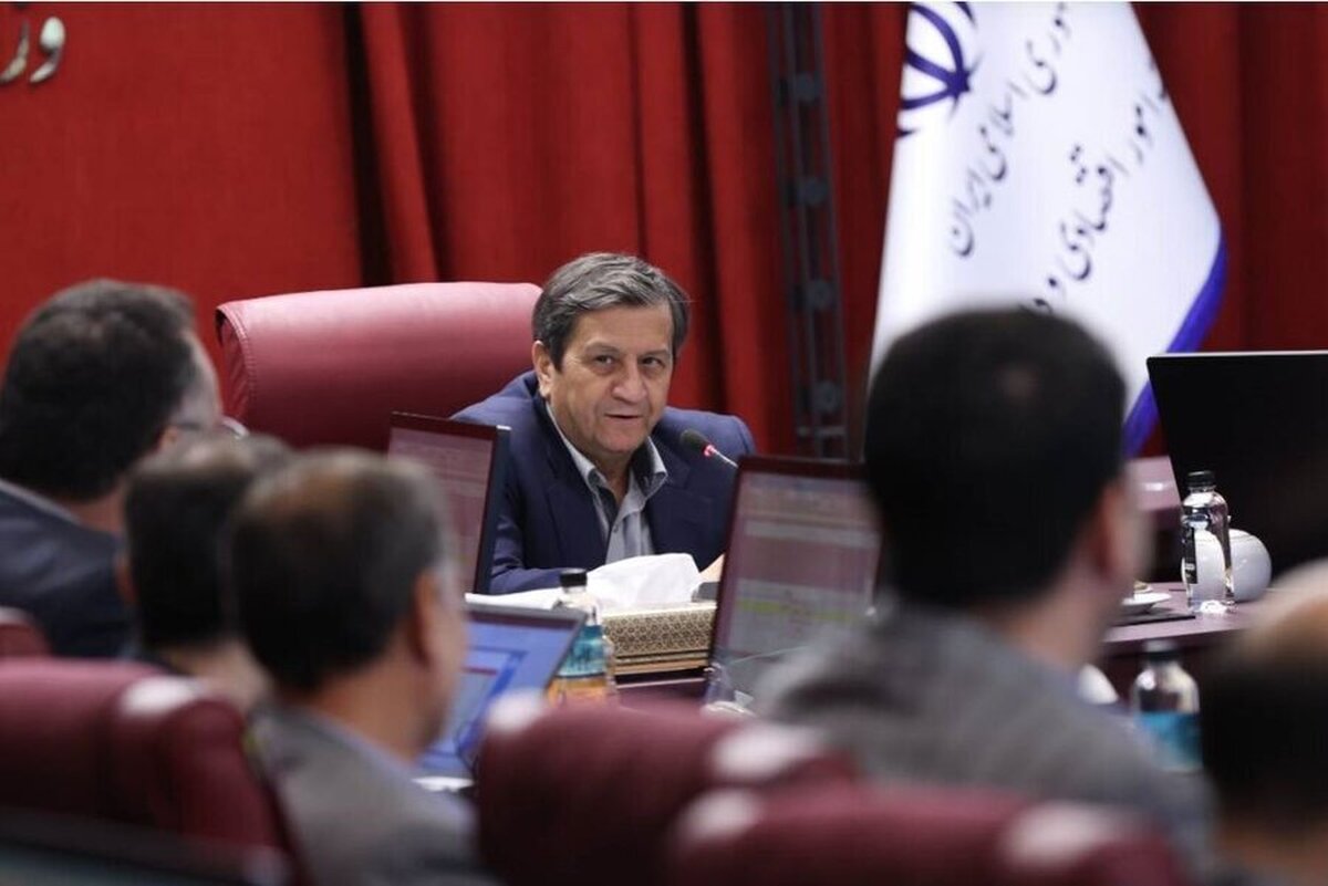 واگذاری نیم درصد از سهام ملی مس و فولاد به آستان قدس/ واگذاری ۶ درصد از سهام هلدینگ خلیج فارس در نشست بعدی هیات واگذاری تعیین تکلیف می‌شود