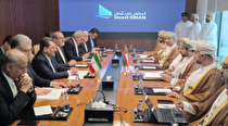 دیدار وزیر صمت ایران با وزیر تجارت عمان