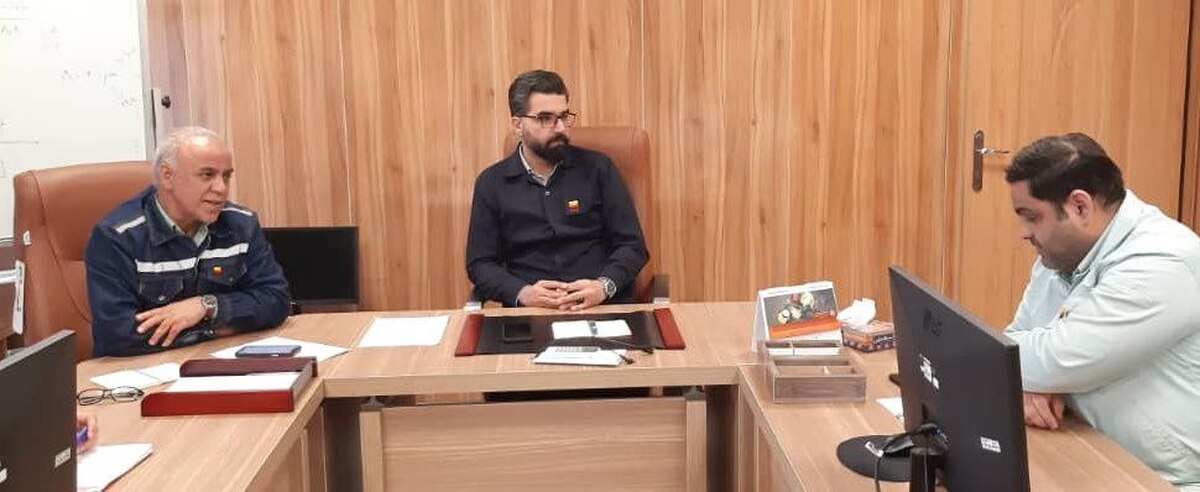 دیدار معاون و مدیران منابع انسانی و امور اجتماعی شرکت فولاد خوزستان با کارکنان، روسا و مدیران بخش انرژی و سیالات