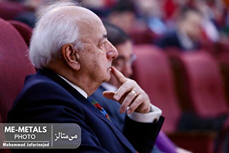 همایش چشم‌انداز اقتصاد ایران ۱۴۰۴ - گزارش تصویری (۵)