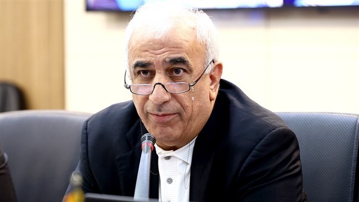 مشکلات اقتصادی با استیضاح حل نمی‌شود/ کاهش چالش‌ها با تعامل دولت مجلس و بخش خصوصی