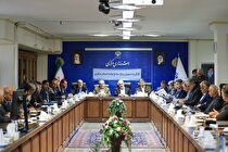کارگروه ستاد تسهیل و رفع موانع تولید استان مرکزی با حضور وزیر صمت برگزار شد