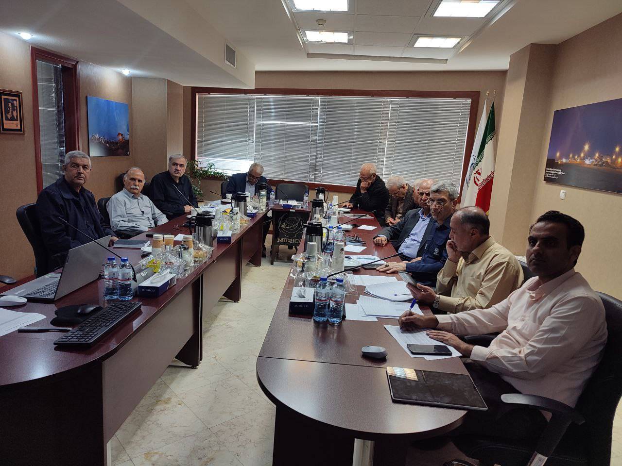 به طور همزمان در تهران، کرمان و اصفهان دویستوبیستوهفتمین جلسه تولید هلدینگ میدکو برگزار شد به طور همزمان در تهران، کرمان و اصفهان دویستوبیستوهفتمین جلسه تولید هلدینگ میدکو برگزار شد
