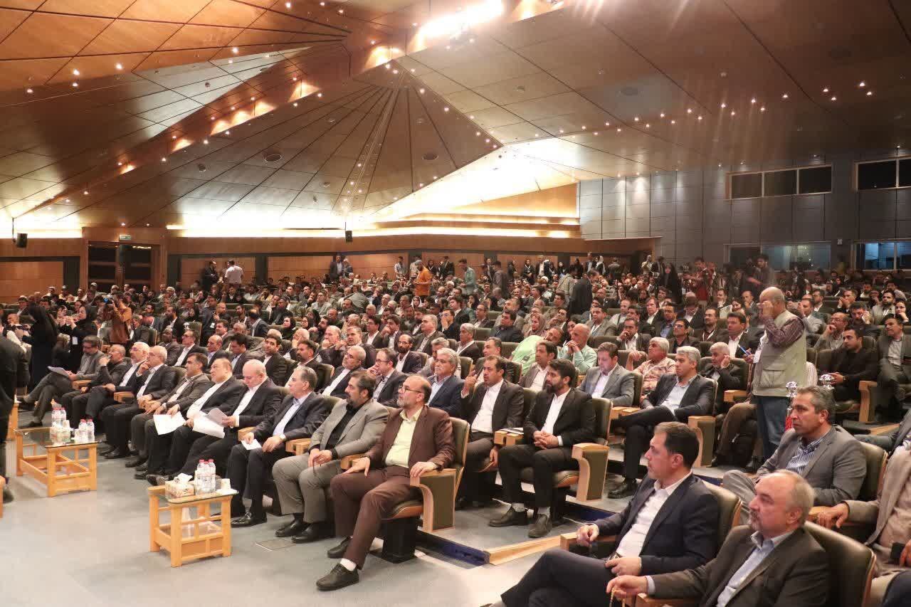 حضور شرکت ملی صنایع مس ایران در دومین همایش «کرمان آیدکس ٢٠٢٤» حضور شرکت ملی صنایع مس ایران در دومین همایش «کرمان آیدکس ٢٠٢٤»