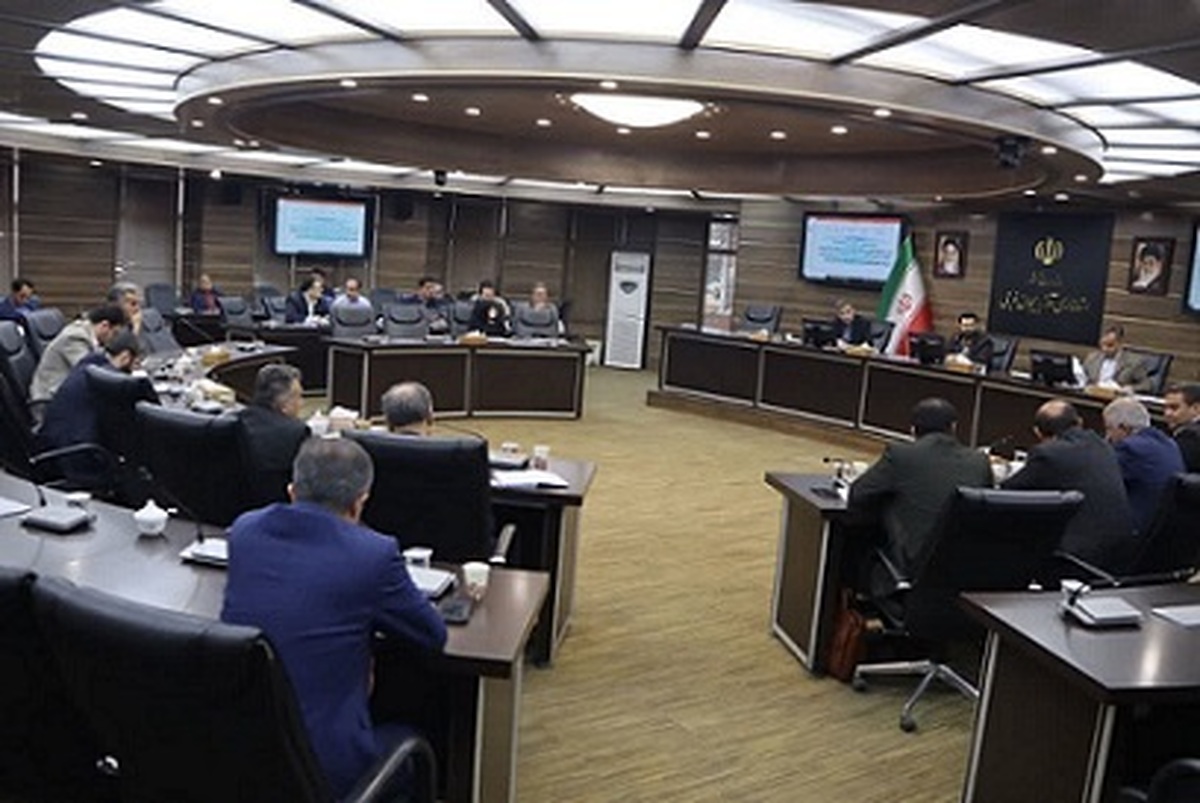 اجرایی شدن ۸۱ درصد از مصوبات کارگروه تسهیل و یکشنبه‌های تولید در استان آذربایجان‌غربی