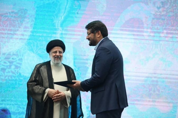 خداحافظ مرد خستگی ناپذیر و با غیرت خداحافظ مرد خستگی ناپذیر و با غیرت