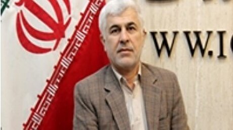 خودروسازان علاوه بر افزایش تیراژ تولید، کاهش هزینه سربار را در دستور کار قرار دهند