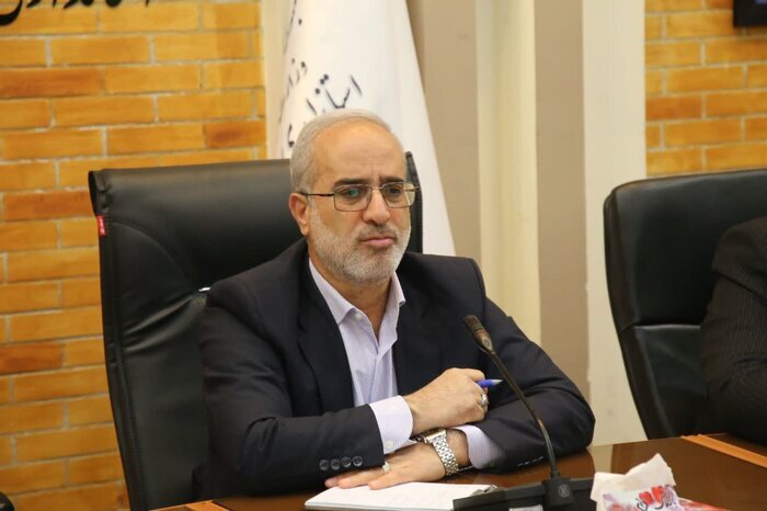 معادن را به شرط اشتغالزایی واگذار میکنیم معادن را به شرط اشتغالزایی واگذار میکنیم