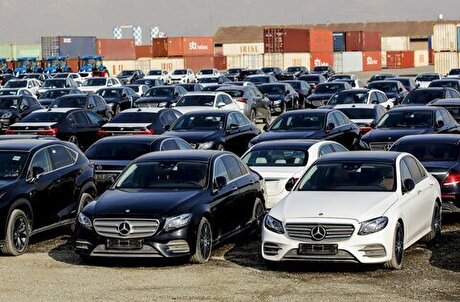 مهلت ثبت‌ نام خودرو‌های وارداتی یک روز تمدید شد