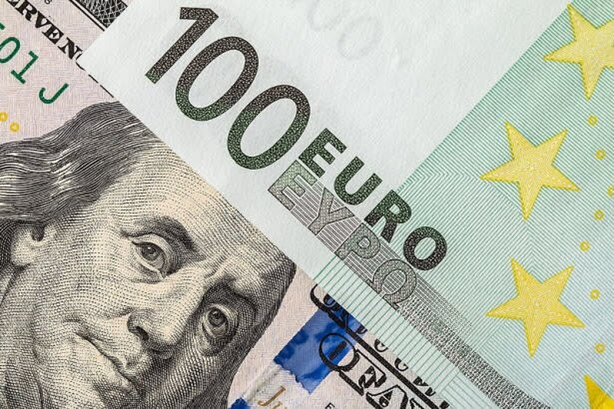 ثبات قیمت دلار و کاهش یورو امروز ۳ خردادماه در مرکز مبادله ایران
