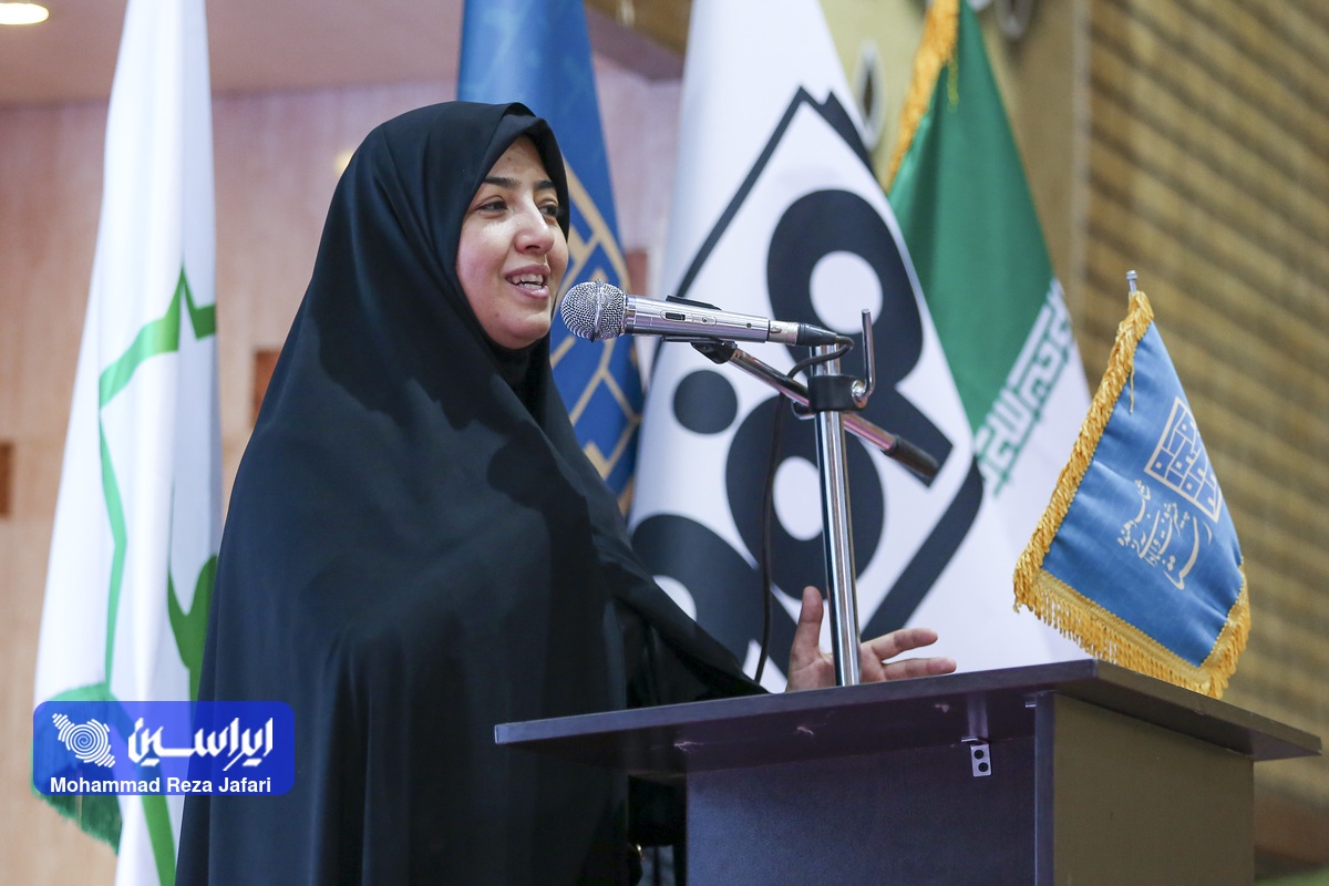 پیشگامی فولاد مبارکه در تهیه شناسنامهای از ظرفیتها و مشکلات شهرستانهای مبارکه و لنجان پیشگامی فولاد مبارکه در تهیه شناسنامهای از ظرفیتها و مشکلات شهرستانهای مبارکه و لنجان