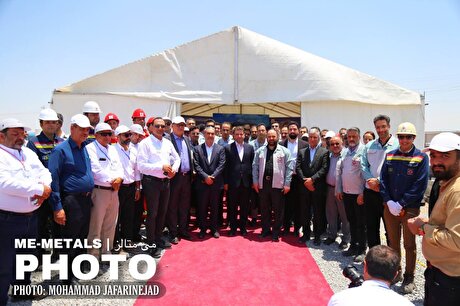 آیین کلنگ‌زنی پروژه تولید و ذخیره‌سازی گاز طبیعی (LNG) با سرمایه‌گذاری شرکت آهن و فولاد ارفع - گزارش تصویری (۲)