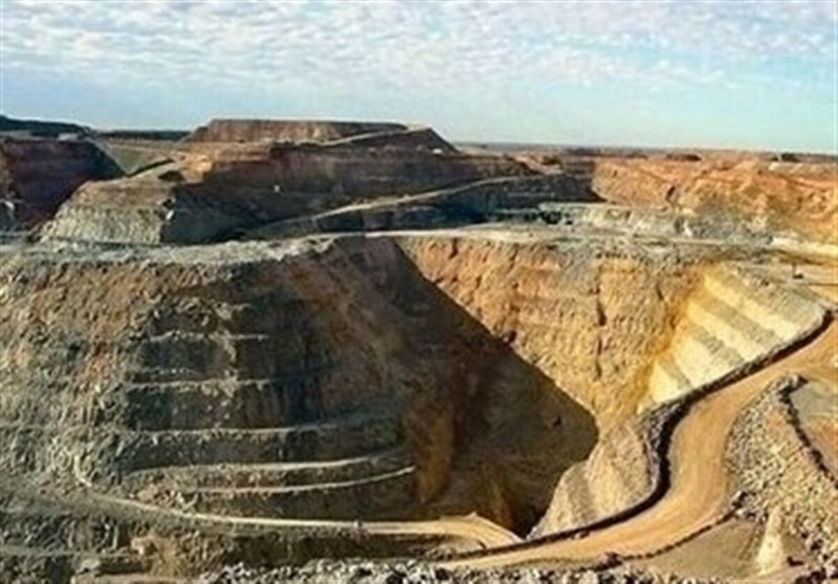 دولت چهاردهم باید اهتمام ویژه‌ای به معادن داشته باشد